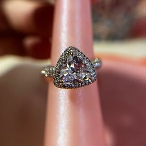 Elegant Silver Triangle-Cut Ring